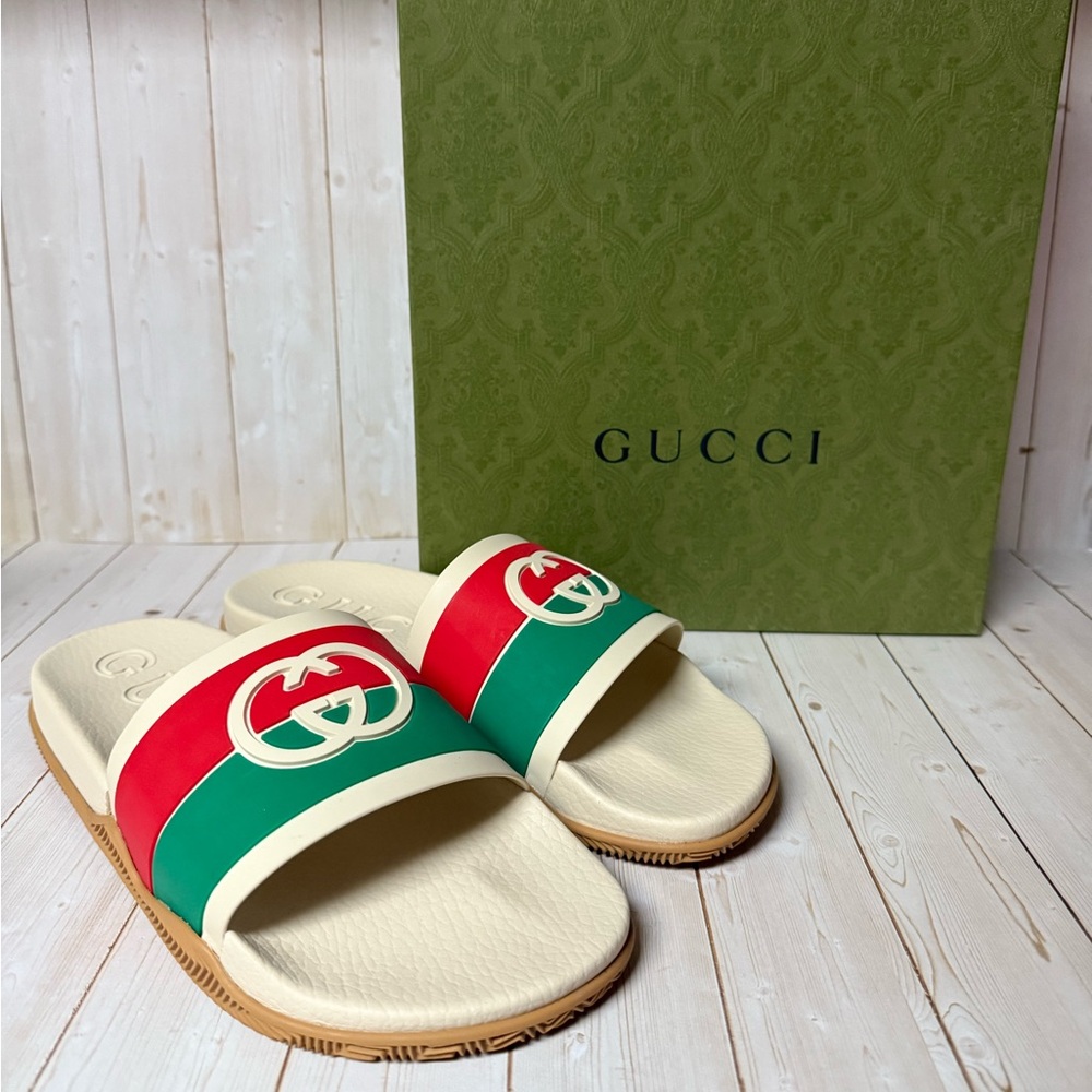 Gucci Agrado Interlocking G Slide Sandal Mystic White /Red-Green Sz 10G / 11US